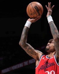 进攻能力其实并不差，但快船依然没有激发出锋线大将的潜能？